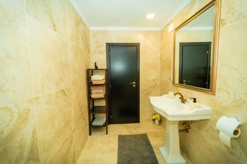 Lux Apart Karlovo Dış mekan fotoğraf